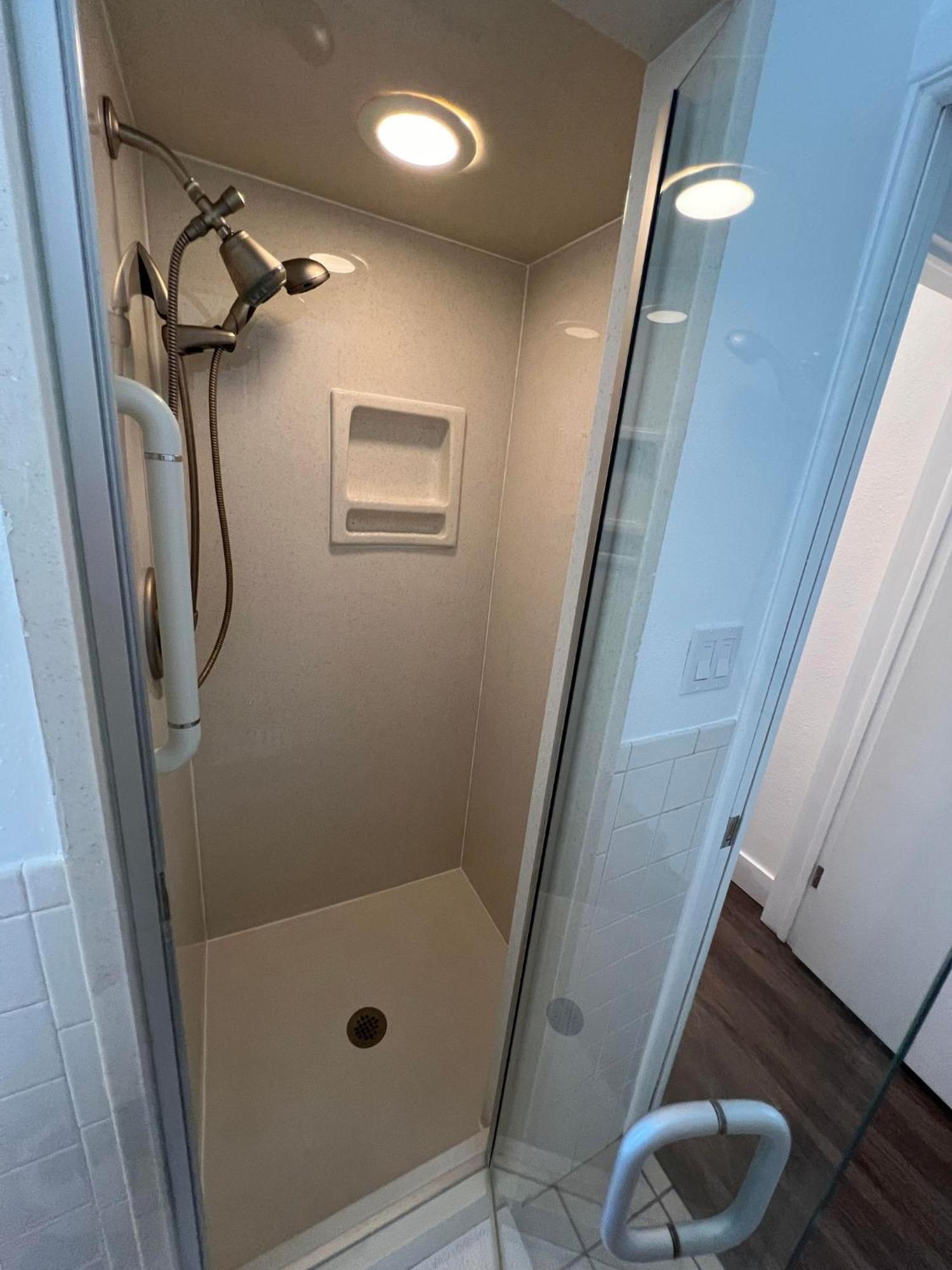 Cozy Private Studio W/Own Yard - 3Mi From Beach Seminole Exterior photo